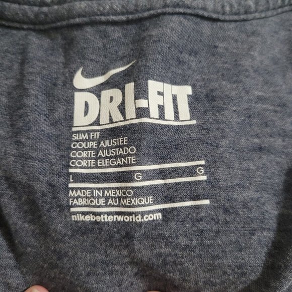 Nike V Neck Tee Shirt Slim Fit Atlanta Braves  Size‎ Large Dri Fit - Picture 8 of 8